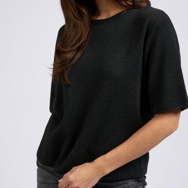 Pull en maille jacquard, col rond et manches courtes