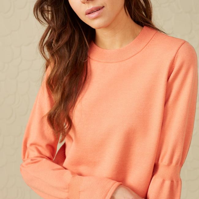 Pull col rond et manches longues doublement bouffantes