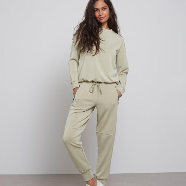 Pantalon jogging avec poches et taille élastiquée