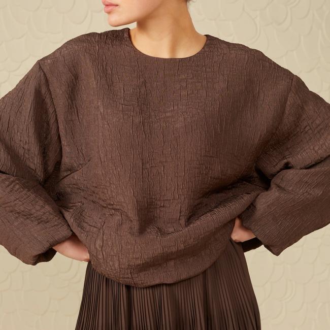 Jupe plissée, à la coupe fluide avec taille élastiquée