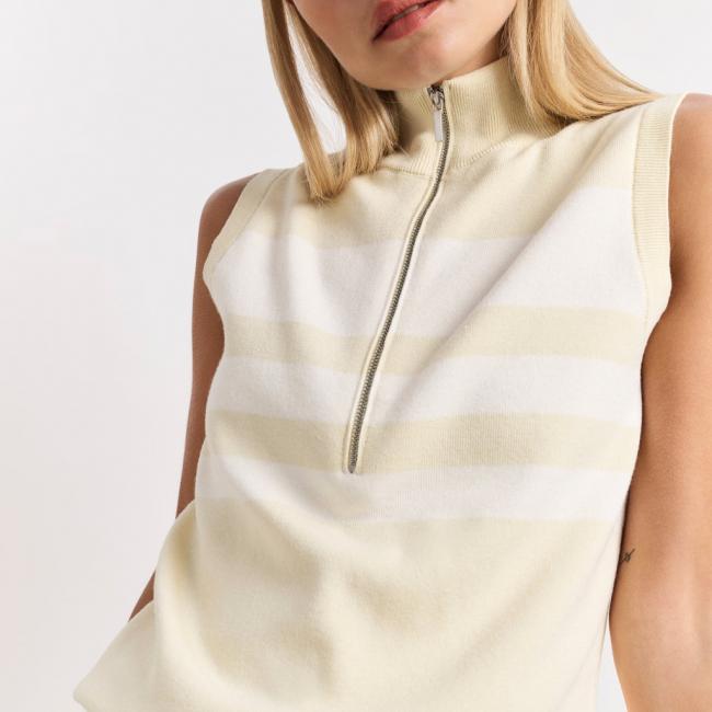 Pull sans manches avec rayures en blocs et demi-zip