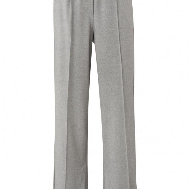 Pantalon à jambe large et longueur d'entrejambe courte