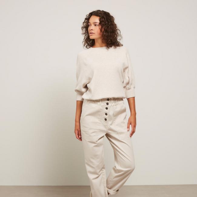 Pantalon cargo, taille marquée, poches et boutons
