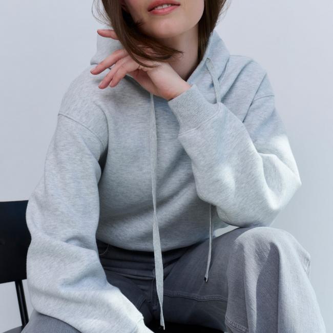 Sweat à capuche doux avec cordons