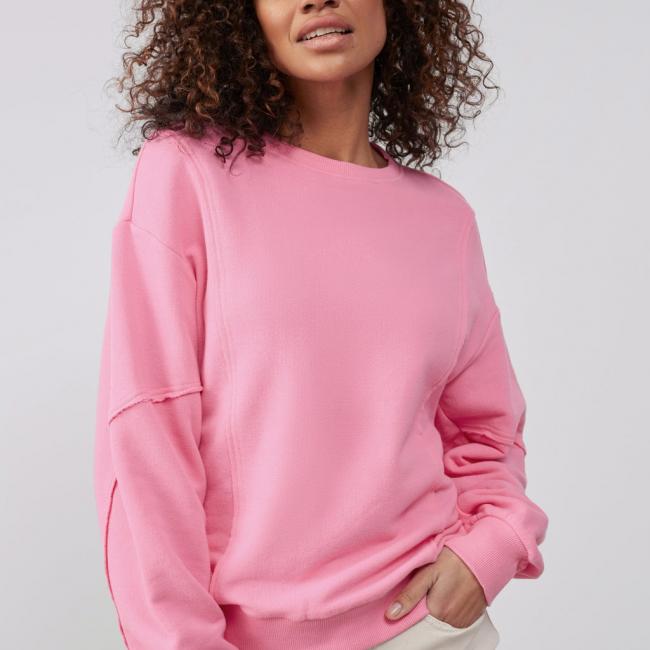 Sweat col ras du cou, manches longues et coutures apparentes