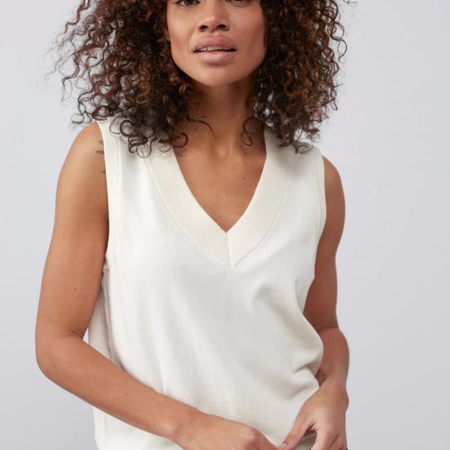 Pull sans manches col V, maille côtelée à la taille