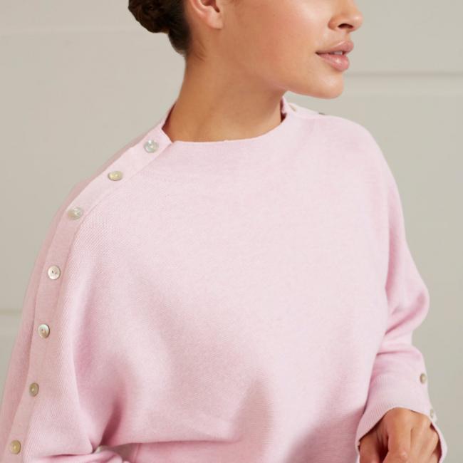 Pull col bateau, manches longues avec boutons décoratifs