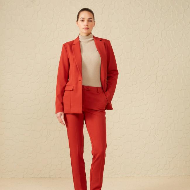 Blazer en coton rouge, manches longues, poches et bouton