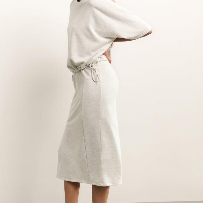 Jupe midi avec fente et ceinture à nouer