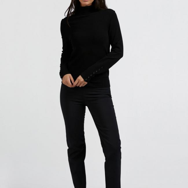 Pull à col roulé, manches longues avec boutons