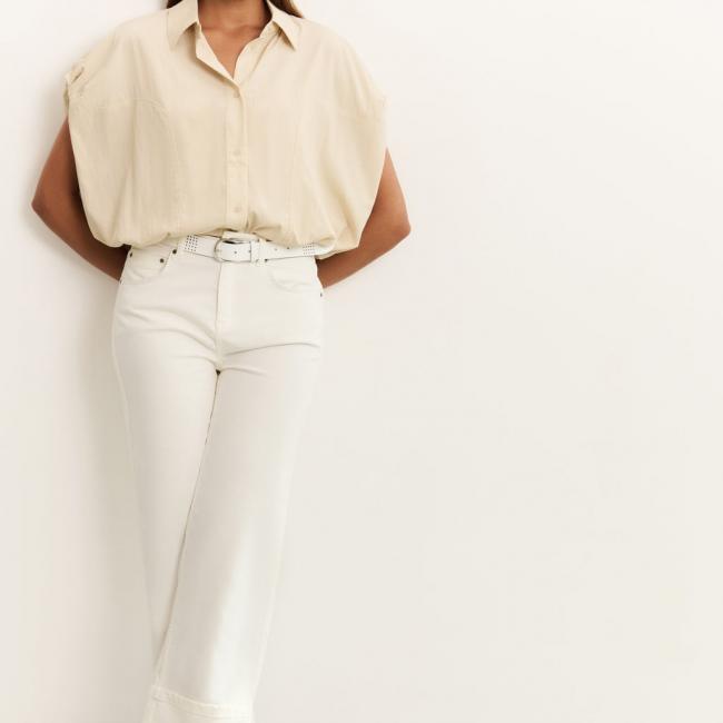Jean taille normale à revers fixes