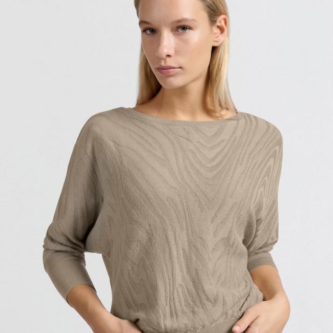 Pull jacquard à col bateau et manches trois-quarts