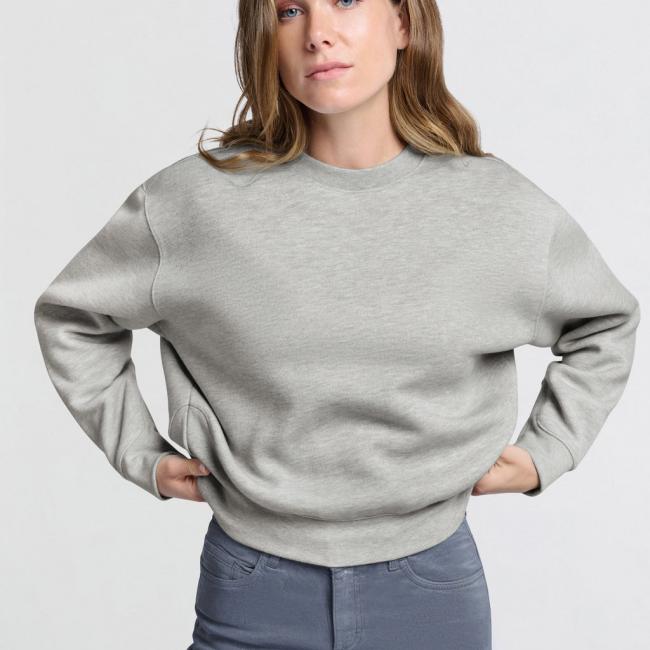 Sweat gris chiné, col rond et manches longues