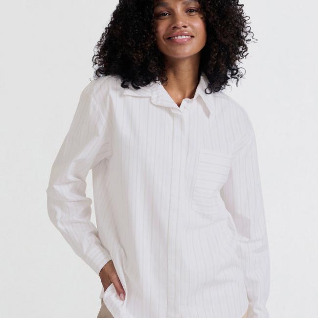 Blouse à rayures avec poche poitrine et bandes aux poignets