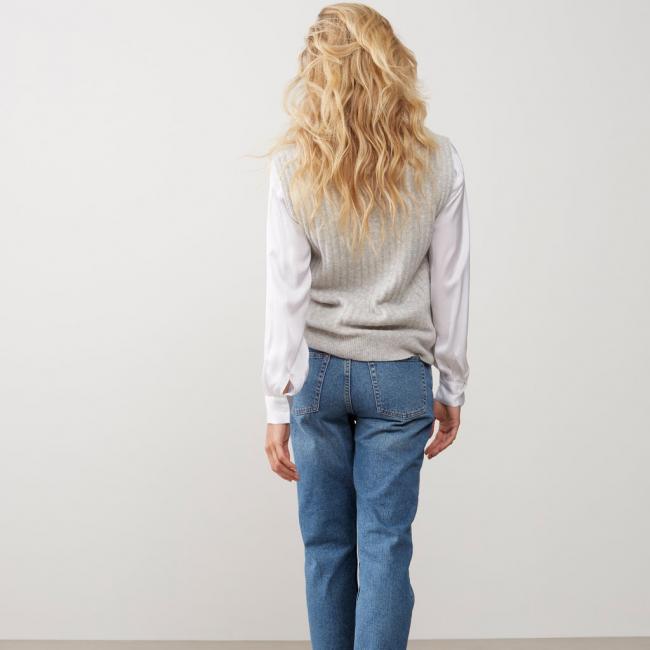 Jean taille haute coupe droite avec poches