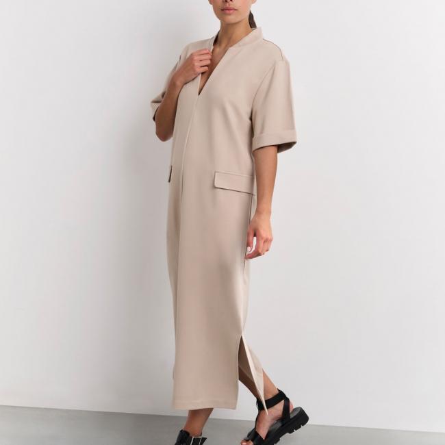 Robe mi-longue en jersey avec poches
