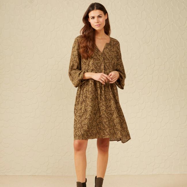 Robe à imprimé, col V, manches longues bouffantes et boutons