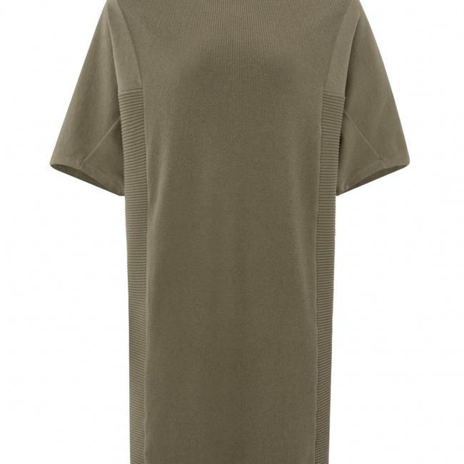 Robe manches courtes, col rond et maille structurée