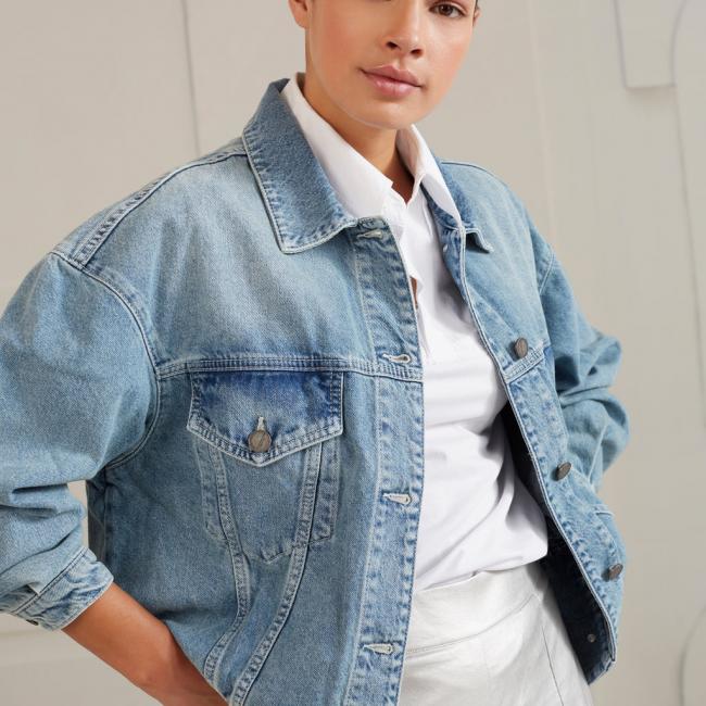 Veste bomber en jean manches longues, à boutons et à poches