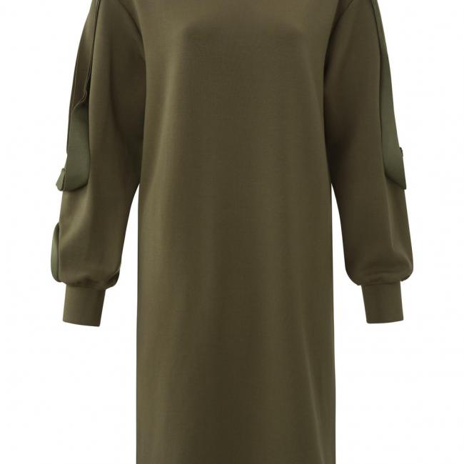 Robe sweat à col rond et à manches longues détaillées