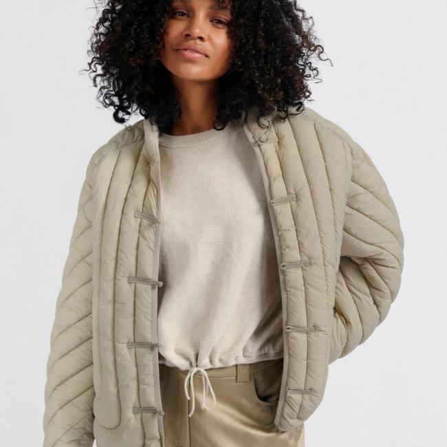 Veste kimono rembourrée à boutons