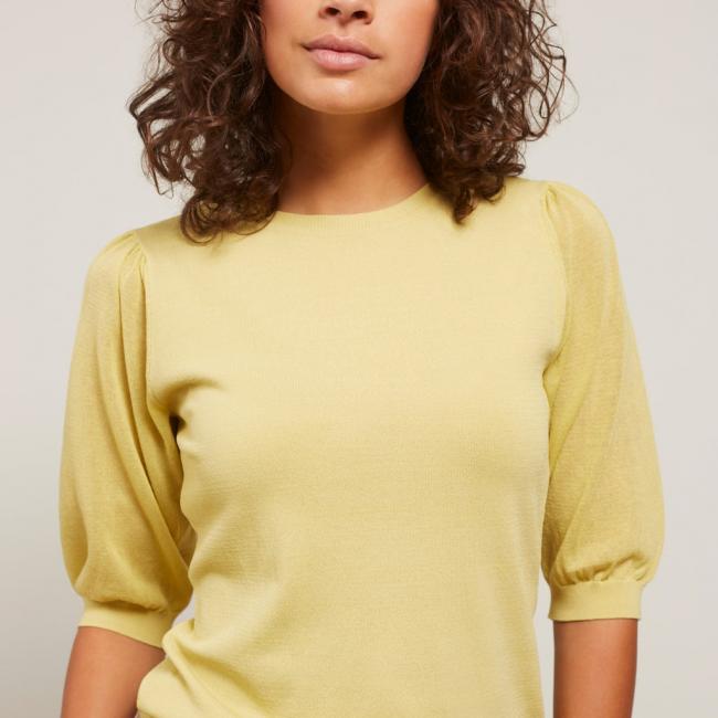 Pull col rond, demi-manches bouffantes