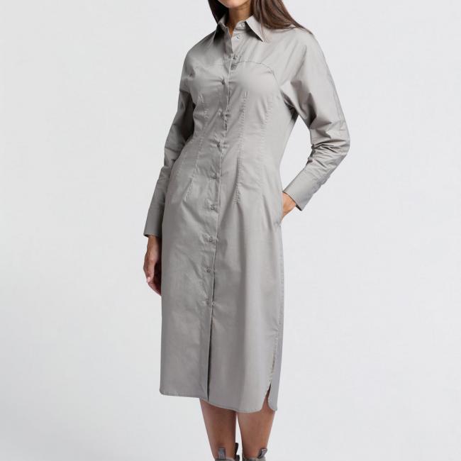 Robe chemise coupe midi avec boutons, col et manches longues
